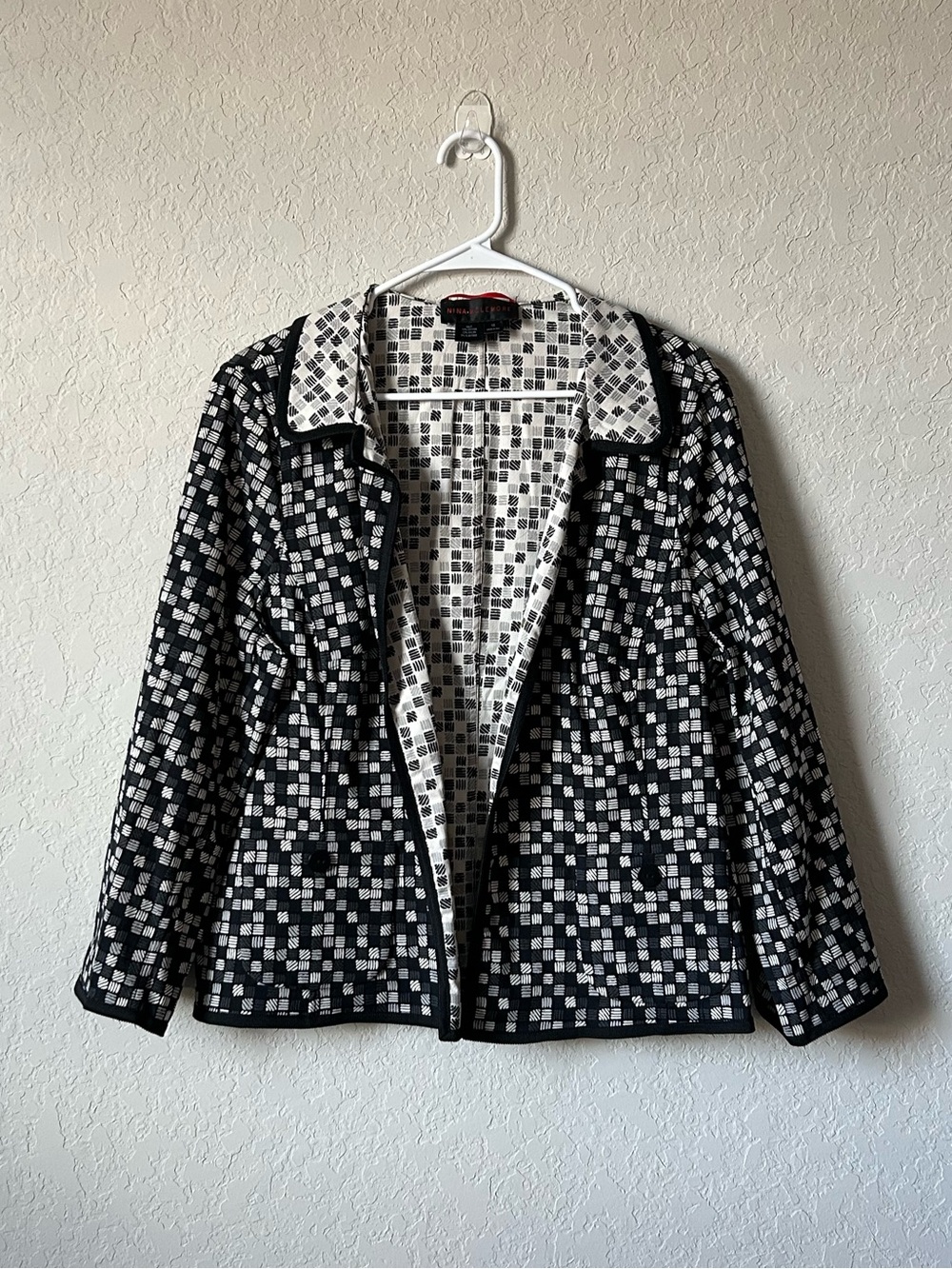 Nina Mclemore Geometric Black White Open Front Jacket